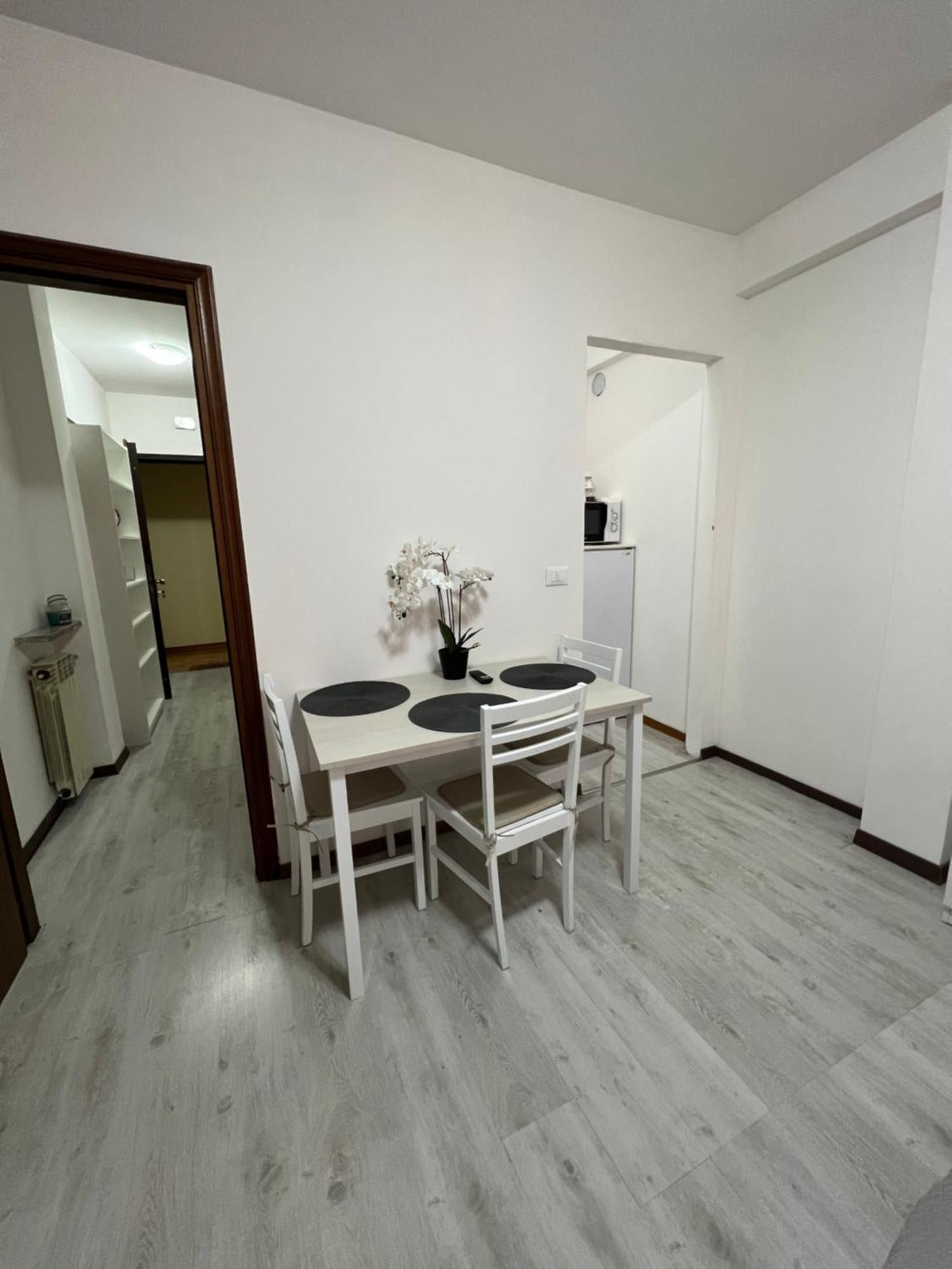 Your Home Outlet 4 Serravalle Scrivia Eksteriør billede